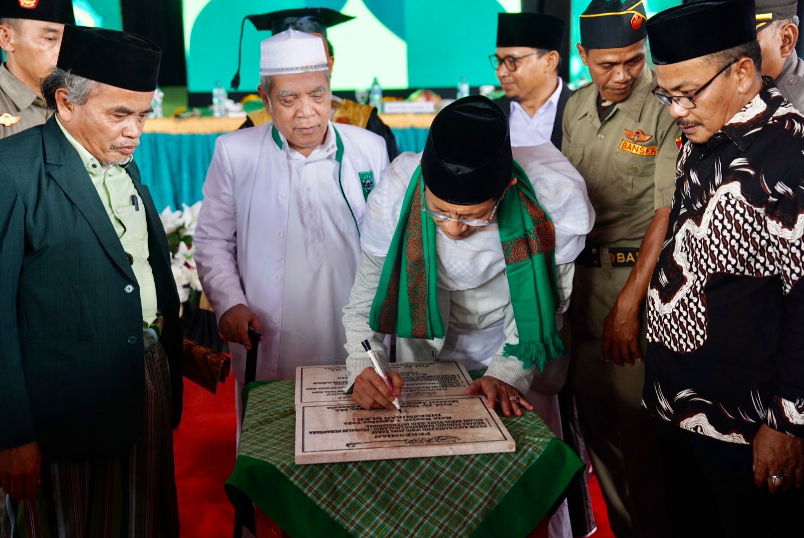 Menteri Agama RI Resmikan Menara Pluralis Rahmatan lil ‘Alamin di Institut Miftahul Huda Al-Azhar (IMA) Kota Banjar